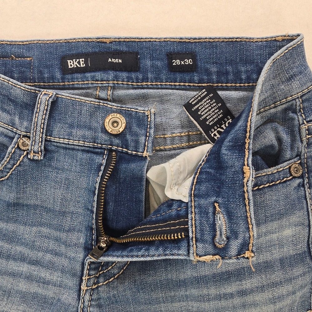 BKE Aiden Bootcut Jeans Mens 28x30 Medium Wash Stretch Denim Blue - Picture 3 of 12